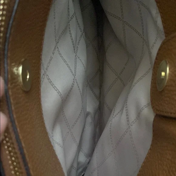 Michael Kors Brown Leather Tote Bag 💼 - Picture 4 of 7